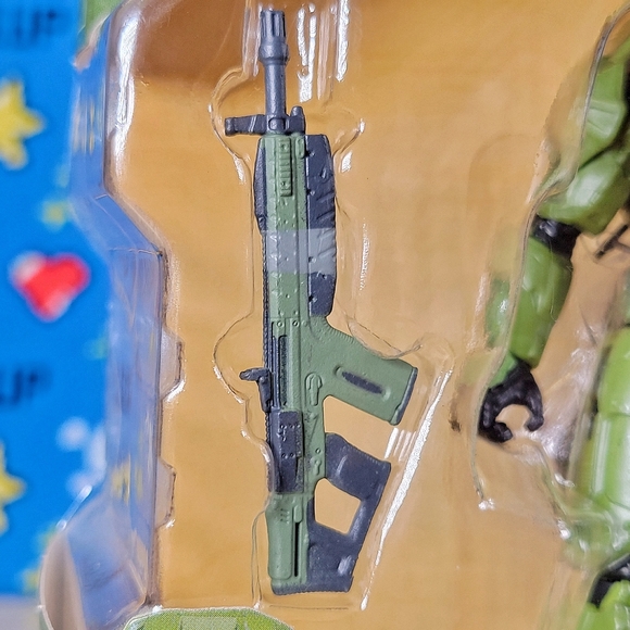 Halo Infinite Master Chief with Commando Rifle and Grappleshot Series 3 WCT New - Picture 6 of 7
